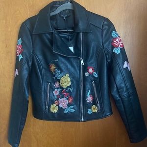 NWT Romeo + Juliet Couture Floral Embroidered Vegan Jacket